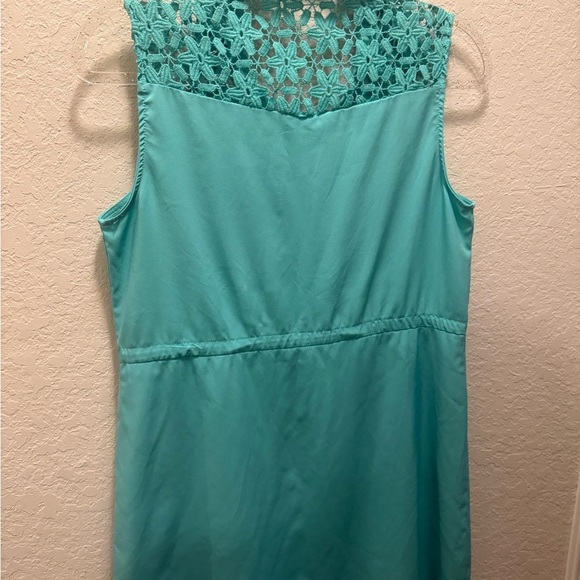 Charlotte Russe Turquoise Lace Top Midi  Dress size M - Picture 2 of 7